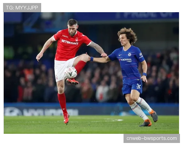 诺丁汉森林1-0小胜狼队,客场送对手保级压力加剧 诺丁汉森林1-0小胜狼队,客场送对手保级压力加剧