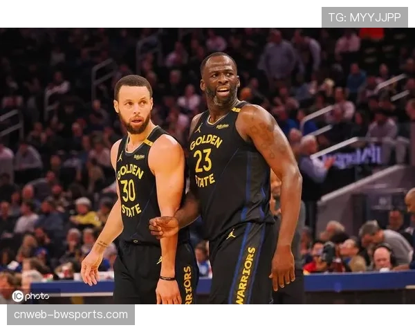 波杰姆斯基顶替格林首发,勇士调整阵容见成效 波杰姆斯基顶替格林首发,勇士调整阵容见成效