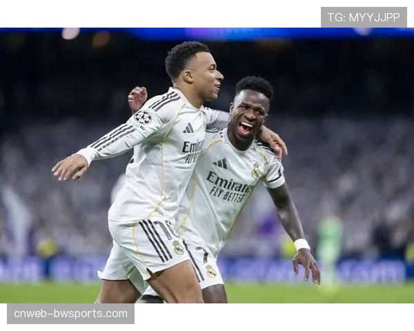 皇马补时点球2-1险胜巴列卡诺，姆巴佩绝杀缩小与巴萨分差