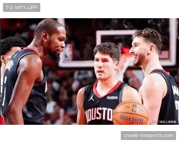 火箭雷霆半场战平28-28，谢泼德三分命中开局